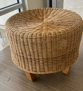 Vintage 1990s IKEA Woven Wicker Round 19” Foot Stool Ottoman. - Picture 1 of 9