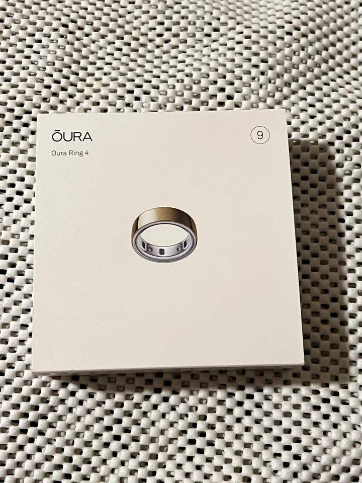 Oura Ring Gen 4 - Gold - Size  9- BRAND NEW SEALED - Fast Shipping - Image 1 of 3