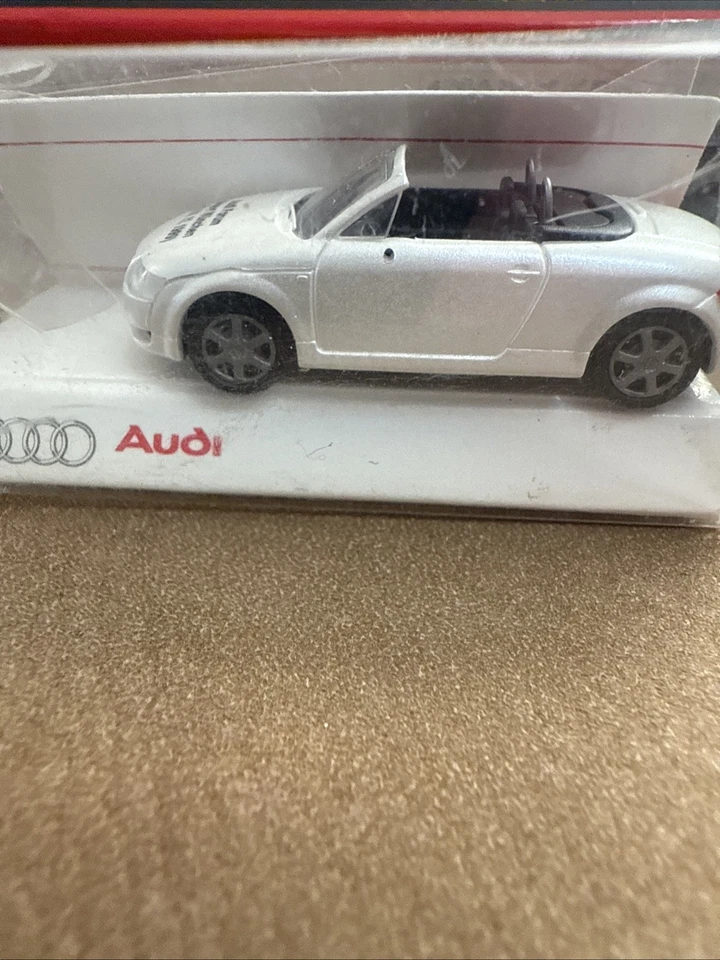 Audi Silver Convertible Modelos Rietze Escala 1:87 Foto 1 de 2