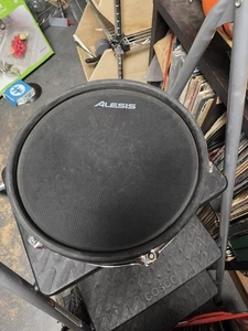 Alesis Strike Pro 10’ Dual Zone Mesh Pad - Picture 1 of 4