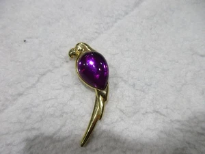 Park Lane Vintage Papagei Vogel Brosche goldfarben lila Plexiglas - Bild 1 von 2