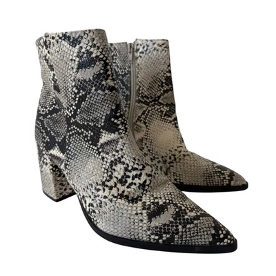 Qupid Snakeskin Print Ankle Boots Pointed Block Heel Zipper Booties Size 8.5 S2 - Image 1 of 4