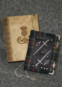 Scotland Thistle series Handmade woolen notebook in wooden box - Picture 1 of 8