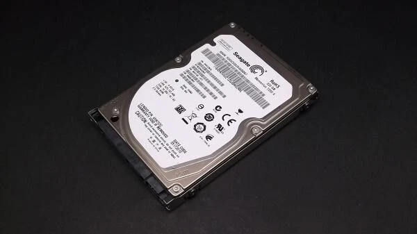 Lenovo 320GB 7.2K SATA Hard Drive - 45N7032 - Image 1 of 1