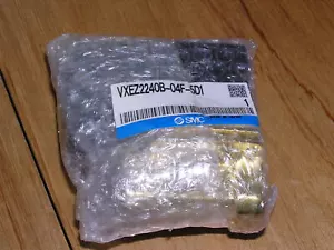 NEW - SMC VXEZ2240B-04F-5D1 2 Port Solenoid Valve Energy Saving original packing - Imagen 1 de 8