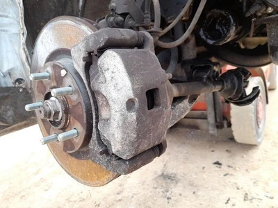 4605A862 5088779 bremssättel vorne rechts für MITSUBISHI ASX (GA W ) 1.6 2009 Foto 1 de 3