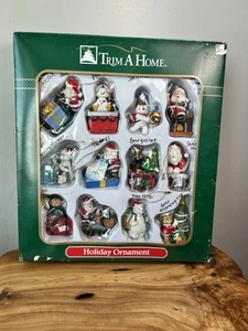 Juego de 12 caprichosas figuras navideñas vintage con adornos para el hogar, usadas en excelente estado en caja - Imagen 1 de 17