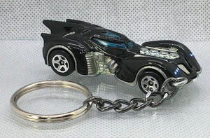 BATMOBILE -- ARKHAM ASYLUM BATMOBILE CUSTOM MADE DIE-CAST KEY CHAIN KEYCHAIN - Picture 1 of 8