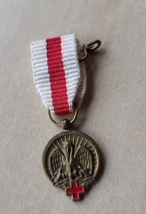 Vintage Blood Transfusion Rode Kruis medal Red Cross Medical pin badge - Picture 1 of 2