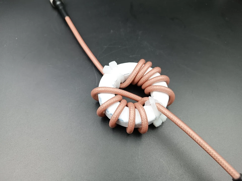 Balun RF CHOKE 1:1 50 Ohms 500W/3 Kw HF VERSIONE PER RADIO ANTENNE AMPLIFICATORI - Image 1 of 1