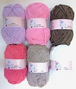 Woolyhippo Velvet Super Chunky Polyester Chenille Soft Yarn Knitting Wool 100g - Picture 1 of 8