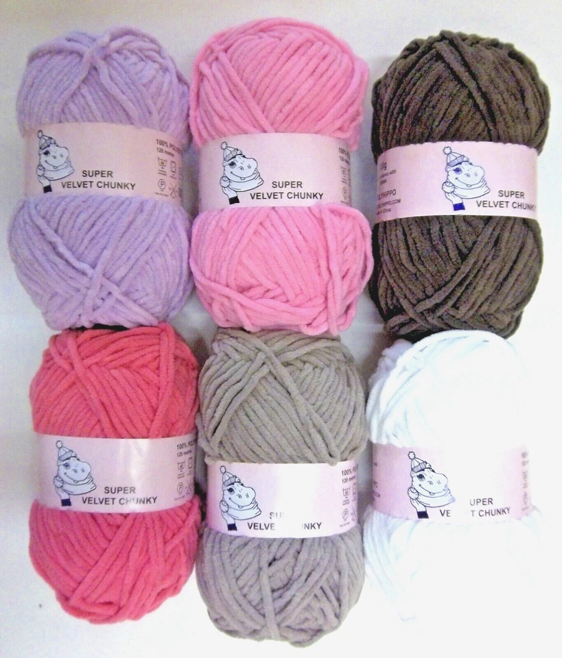 Woolyhippo Velvet Super Chunky Soft Polyester Chenille Yarn Knitting Wool 100g