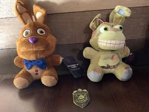 Five Nights At Freddy's FNAF Plush Nightmare Springtrap Chocolate Bonnie Badge - Picture 1 of 20