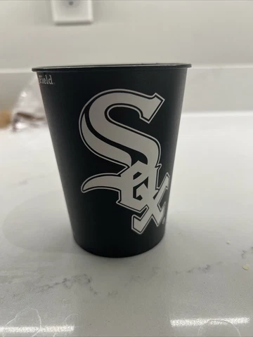 16 Oz MLB Chicago  White Sox Cup -Luis Robert Walk-off Game Winner Pint Glass Cover