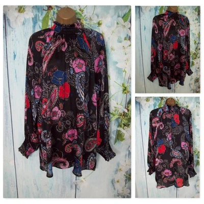 SIGUIENTE Blusa Mujer Cuello Alto - Talla 20 - Negra Floral/Cachemira - Puños Fruncidos Foto 1 de 4