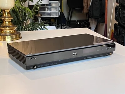 Sony BDP S1000 ES  Blu-ray Player - Rare Premium Sony ES Audiophiles 1/4" Jack - Image 1 of 4