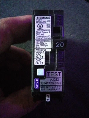 SIEMENS Q120DFN 20 AMP Type QFGA2N Dual AFCI GFCI Circuit Breaker