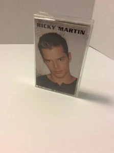 Ricky Martin self titled 1999 Cassette Tape Columbia Records Latin - Picture 1 of 6