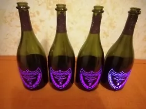 BOTTIGLIA VUOTA DOM PERIGNON LUMINUS ROSA IN OTTIME CONDIZIONI LED FUNZIONANTE - Foto 1 di 3