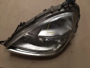 Scheinwerfer vorne rechts oder links Mercedes A Klasse - Bild 1 von 6