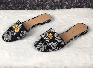 Neu Who What Wear Damen-Sandalen Sloan schwarz/weiß Palmen-Pantolette "See Ya" Größe 7,5M - Bild 1 von 6