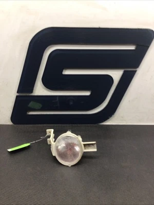 2003 Mini Cooper MT - Driver esquerdo dianteiro falha de seta: chips e arranhões - Imagem 1 de 4