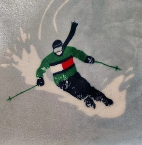 Tommy Hilfiger 50x60 Snow Ski Lodge Cabin Fleece & Sherpa Überwurf Decke Plüsch - Bild 1 von 8