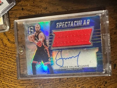 2015 Spectra Spectacular Swatch Signatures  Jonas Valanciunas Auto 118/149  - Image 1 of 2