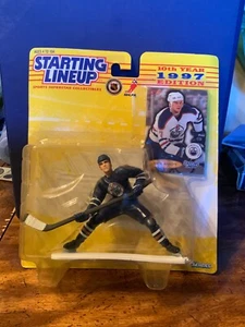 1997 STARTING LINEUP NHL JASON ARNOTT W/FLEER  CARD Edmonton Oilers - Picture 1 of 8