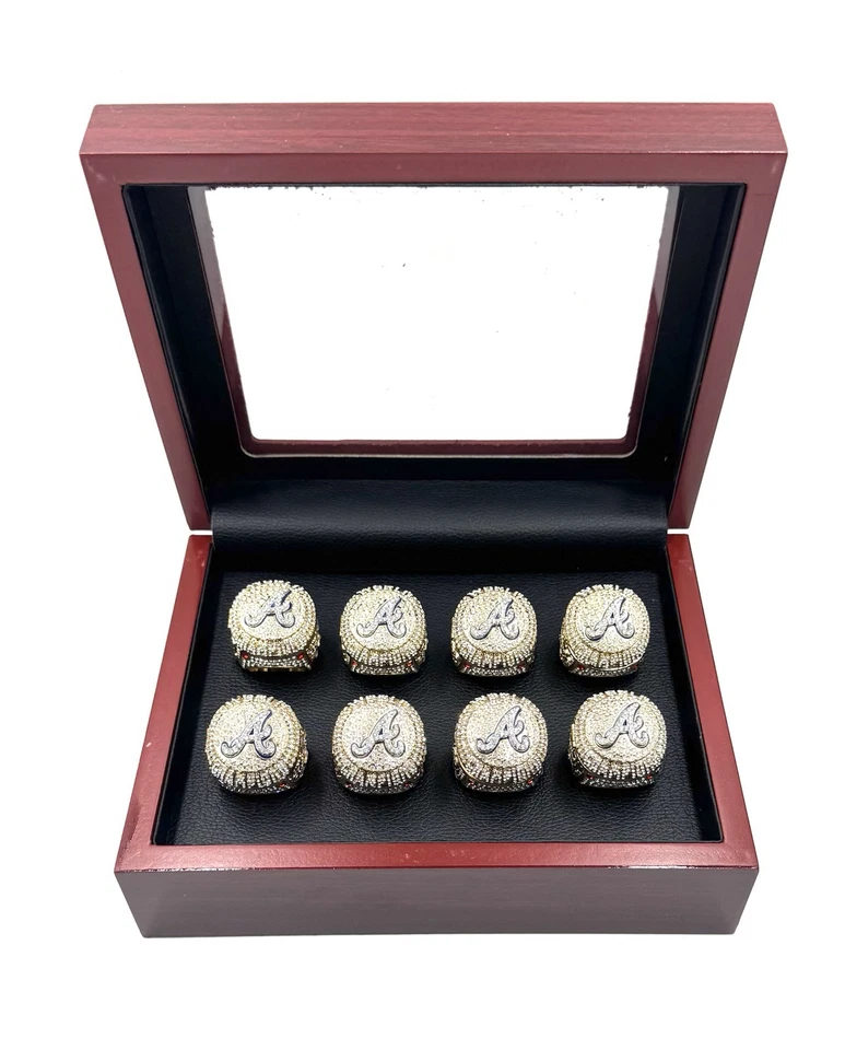 NOVO ATLANTA BRAVES 2021 WORLD SERIES 8 RÉPLICA ANEL CAIXA CONJUNTO FREEMAN ACUNA LOTE - Imagem 1 de 4