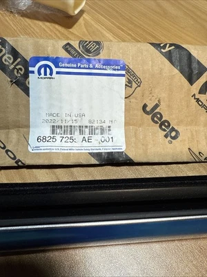 Door Window Belt Weatherstrip Left Rear  Mopar 68257255AE  16-22  Grand Cherokee - Image 1 of 4