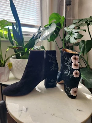Franco Sarto Olympia Suede Floral Embroidered Ankle Boots Women's Size 9M Black - Image 1 of 4