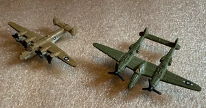Micro Máquinas B-24 Liberator y P-38 Lightning Galoob - Imagen 1 de 6