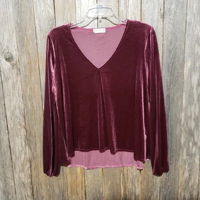 Top de terciopelo morado manga larga cuello en V borgoña elástico Altar'd State M para mujer Foto 1 de 4