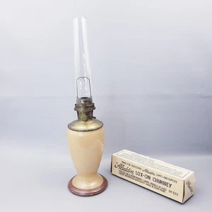 Antique Aladdin Venetian Art Craft Vase Oil Lamp Model 12 With Chimney - Picture 1 of 15