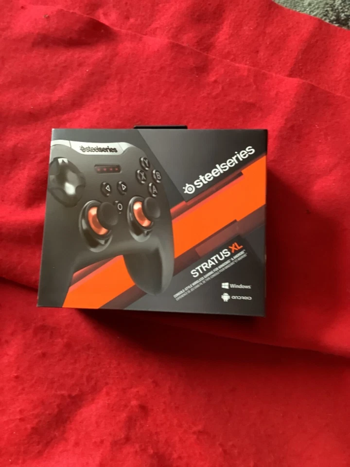 Steelseries Stratus XL Wireless Gaming Controller for Windows and Android