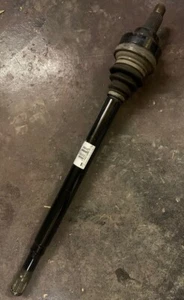 Genuine OE BMW F20 / F22 RH Driveshaft (rear) 7 597 686 AI 05 (Used)  - Picture 1 of 3