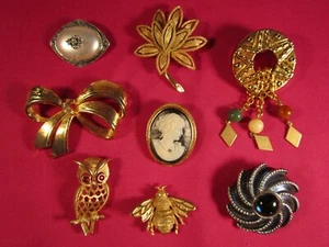 CHOICE Vintage Metal BROOCH Pin AVON Owl CAMEO Bee [h1be] - Picture 1 of 10