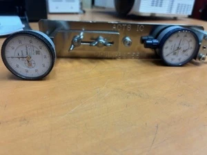 Mitutoyo 1160 Dial Indicator with a 1044S - Picture 1 of 5