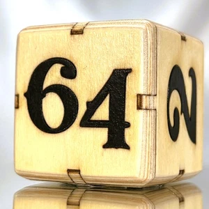 64.NATURAL WOOD.Black - Artful Font - Backgammon Doubling Cube - 36mm - Picture 1 of 12