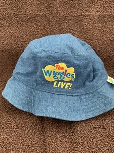 THE WIGGLES LIVE! Reversible Hat - Dorothy The Dinosaur - 2007 Live Tour - Picture 1 of 4