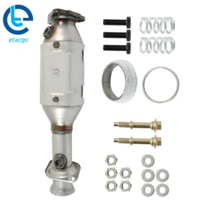 New Exhaust Catalytic Converter For Honda CR-V CRV 1997-2001 2.0L I4 Direct-Fit - Picture 1 of 13