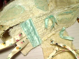27 Zoll handgenähter Stoff und Spitze Schnipsel Rolle Stoff blau - Bild 1 von 5