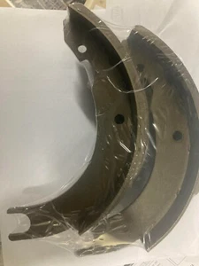 HOLDEN FB EK BRAND NEW BRAKE SHOE SETS FRONT & REAR STANDARD DRUM 228.6mm - Picture 1 of 3