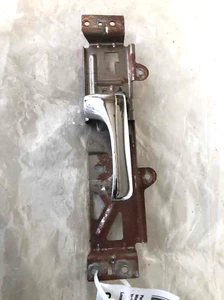 1998 - 2004 CADILLAC SEVILLE Front Door Inner Handle w/ Bracket Passenger Right - Picture 1 of 17