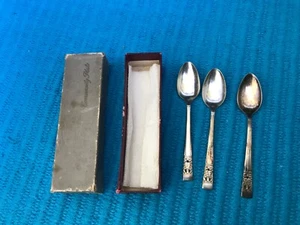Community Plate, Hampton Court spoons small - Picture 1 of 4