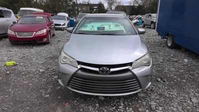 15 16 17 TOYOTA CAMRY Hood - Image 1 of 4