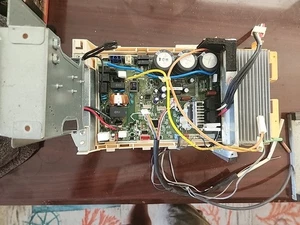 Tablero de control Mitshutsubishi Muz-Ge18na Suz-ka18na funciona - Imagen 1 de 4