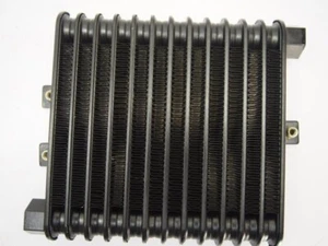 Triumph T2101351 Bonneville Genuine Oil Cooler Used First Come First Served - Bild 1 von 4