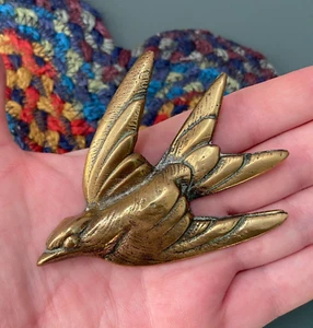 Vintage Brass Flying Swallow Bird Wall Plaque Art Deco - Picture 1 of 8